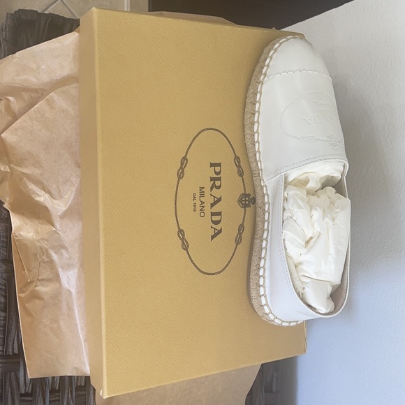 ORIGINAL PRADA LEATHER ESPADRILLES - SIZE 6.5 US - Picture 2 of 9